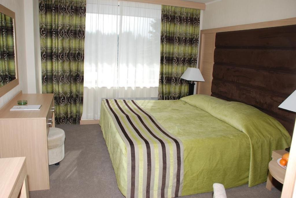 Grand Murgavets Pamporovo